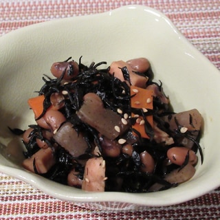 黒目豆のひじき煮